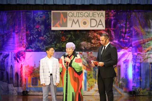Moda, arte y comunidad · fotografía 68 del archivo QEM