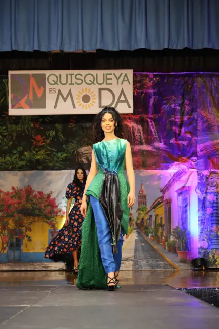 Moda, arte y comunidad · fotografía 61 del archivo QEM